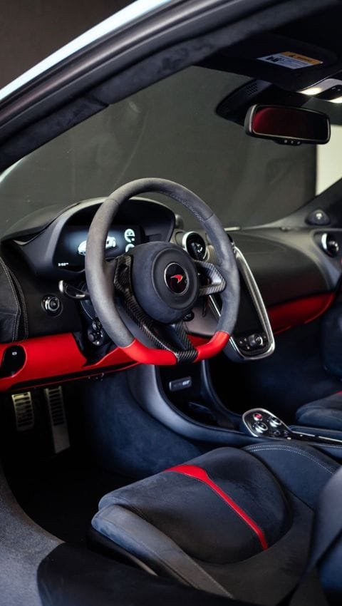 Mclaren 570s Elite Luxuri Car Rentals