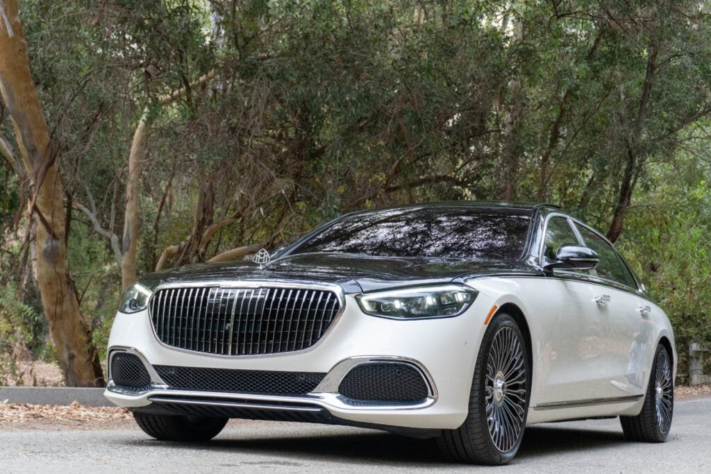Mercedes s580 Maybach | Elite Luxuri Car Rentals in Orange County & Los Angeles