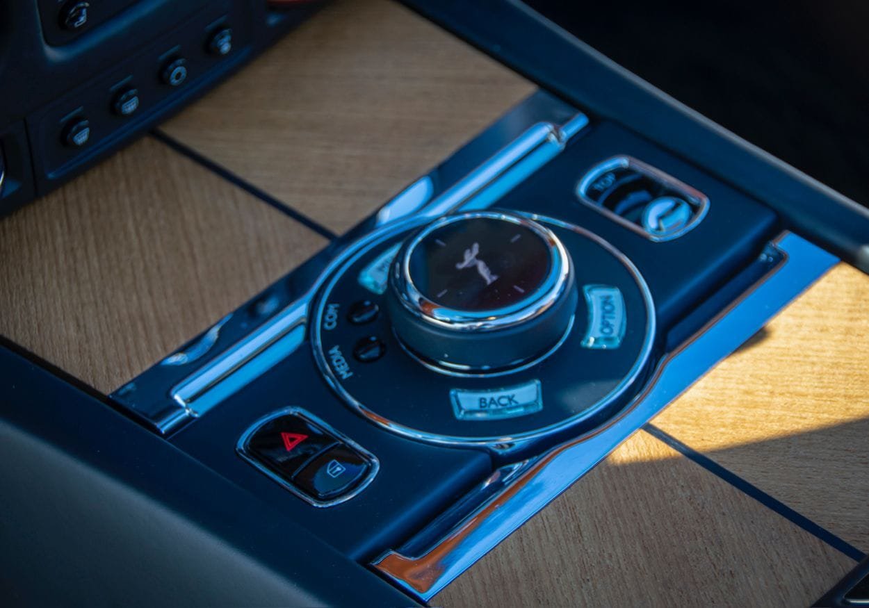 Rolls Royce Dawn | Elite Luxuri Car Rentals in Orange County & Los Angeles