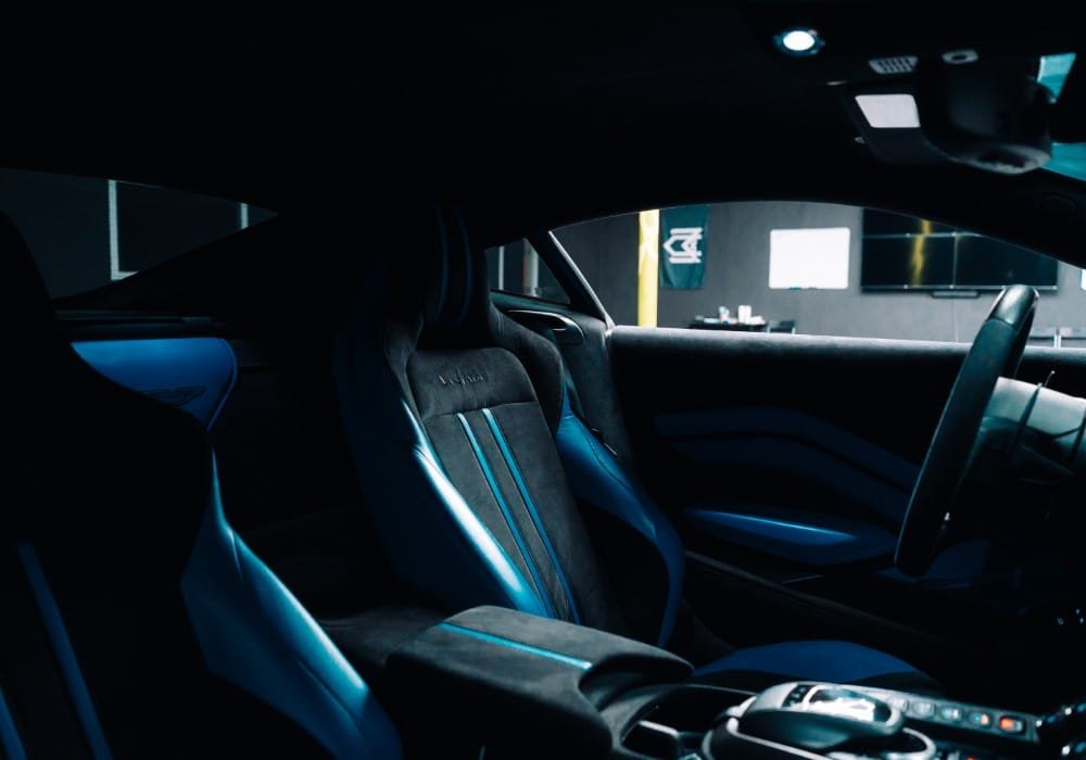 Aston Martin Vantage | Elite Luxuri Car Rentals in Orange County & Los Angeles