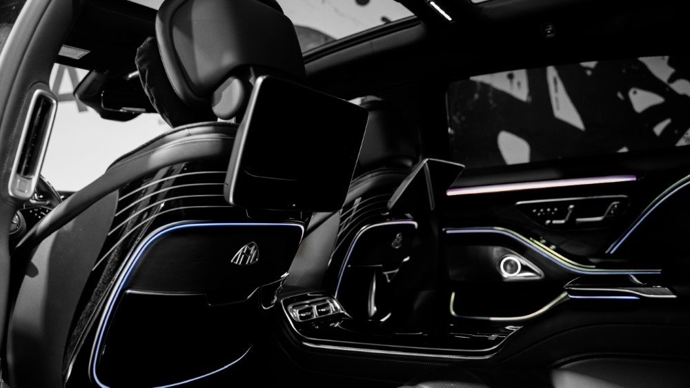 Mercedes s580 Maybach | Elite Luxuri Car Rentals in Orange County & Los Angeles