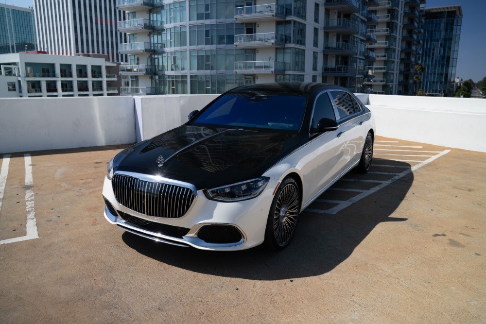 Mercedes s580 Maybach | Elite Luxuri Car Rentals in Orange County & Los Angeles